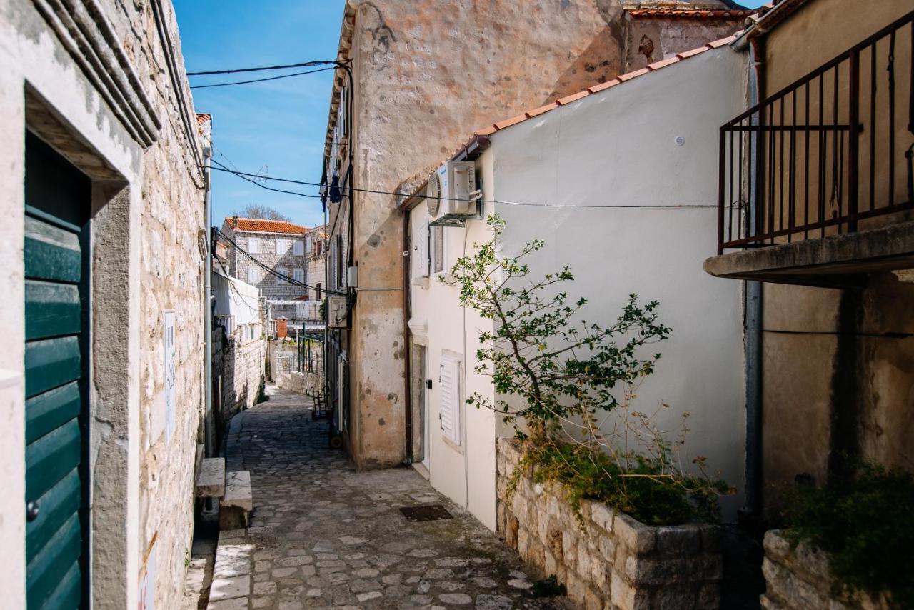Small House Old Town By Duhomes Ντουμπρόβνικ Εξωτερικό φωτογραφία